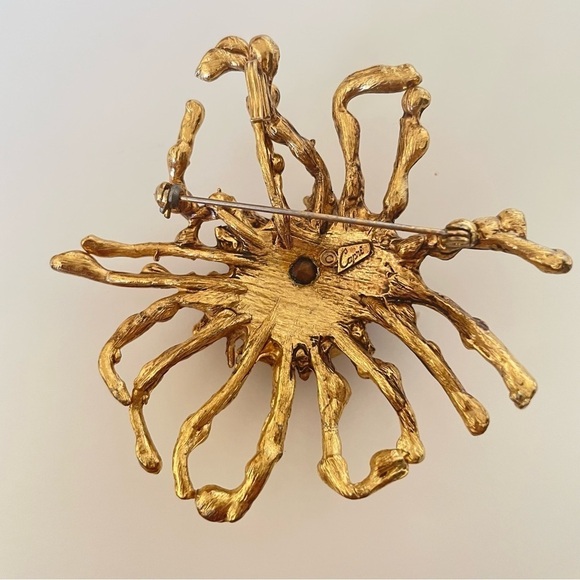 Vintage Signed Capri Pink Crystal Rhinestone Brooch - Picture 4 of 6